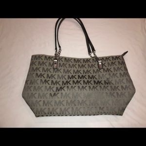 Used Michael Kors Women’s Purse